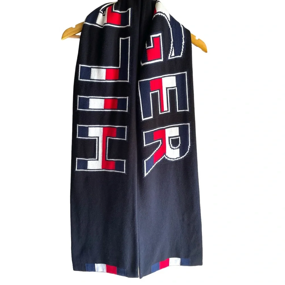 Tommy Hilfiger tommy hillfager